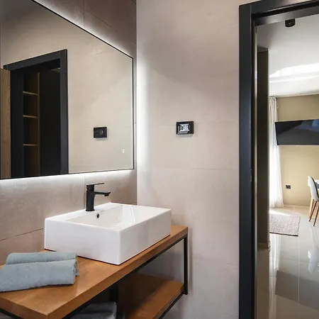 Maria Luisa * פולה